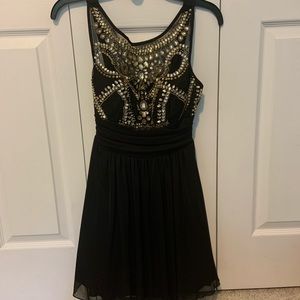 Size 3/4 Windsor Black/Gold Rhinestoned Hoco Dress